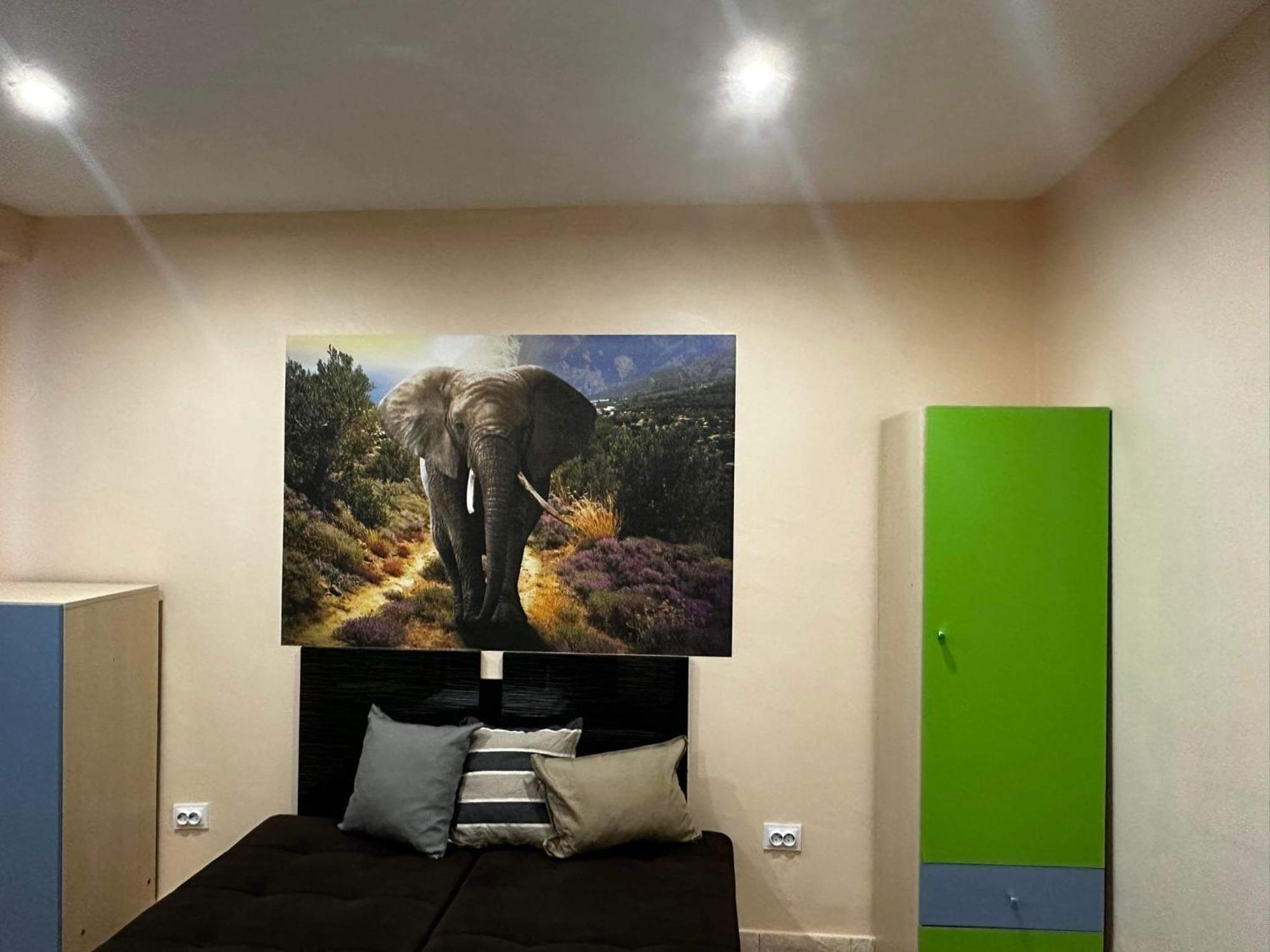 миели Apartment